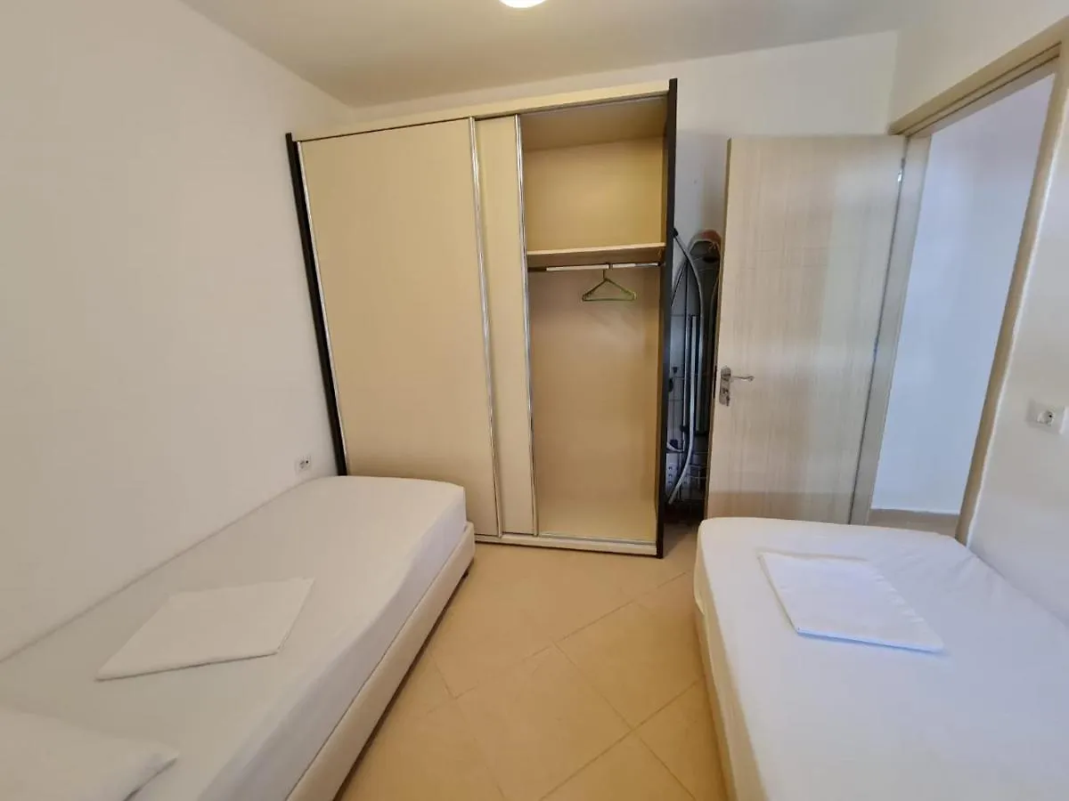 Meltin Apartments Sarande